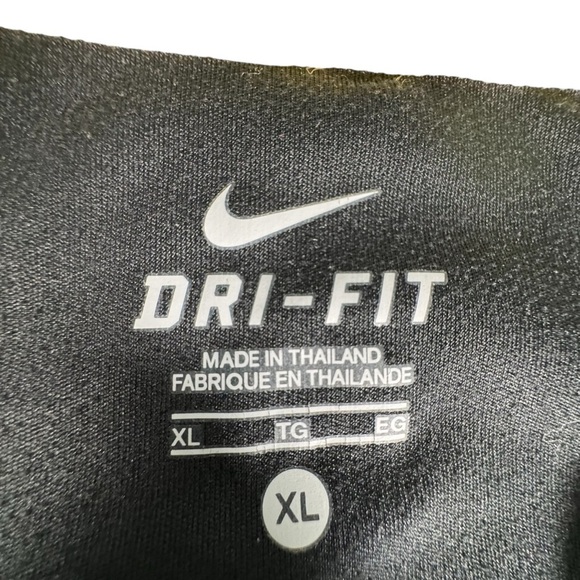 Nike Top Womens Size XL Black Livestrong Short Sleeve Dri-fit Active Wear - Picture 6 of 9